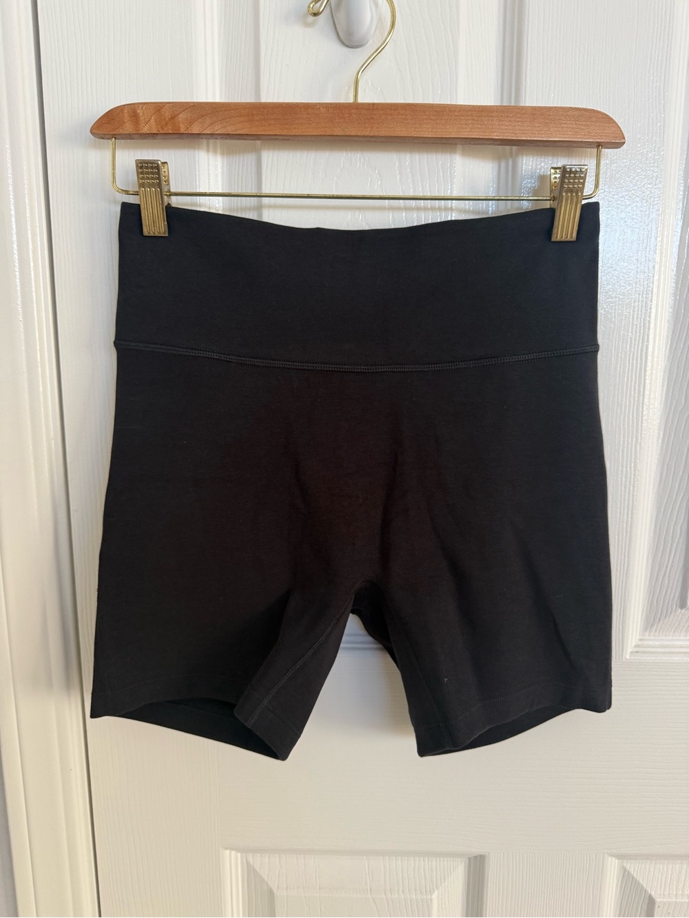 Athleta intuition shorts, black. NWOT